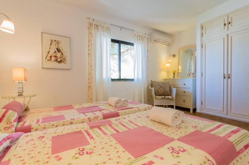 Beach House Albufeira Esterno foto